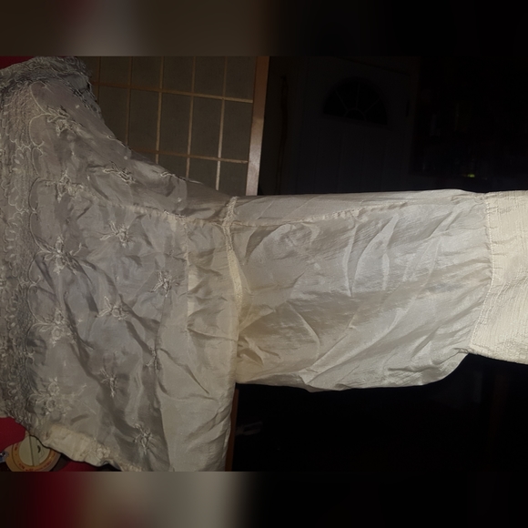 vintage silk blouse - Picture 5 of 6